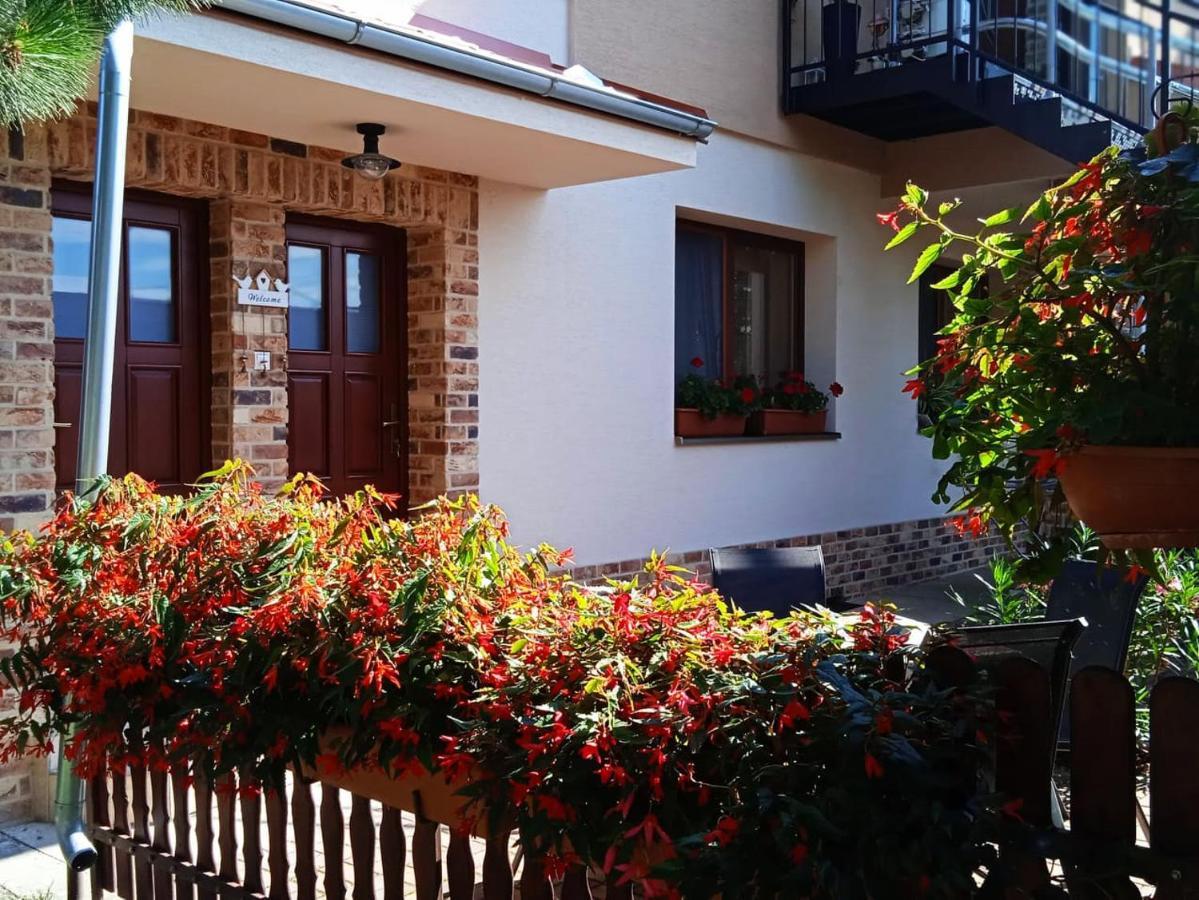 Apartman Rozsika Veľký Meder Exterior foto
